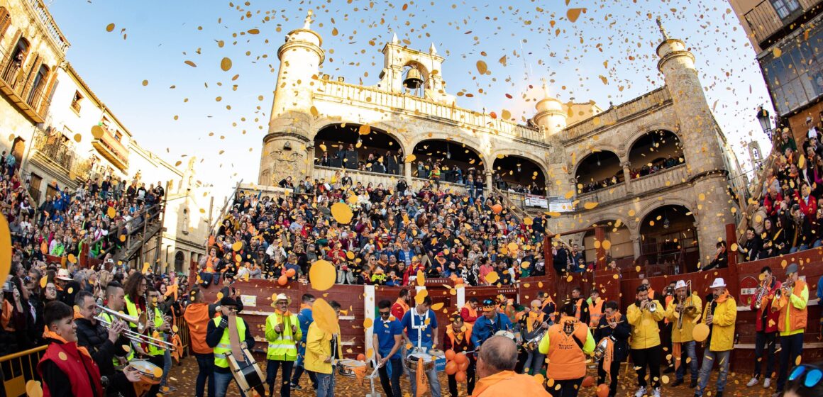 Fevereiro: carnaval, esportes e destinos mais procurados